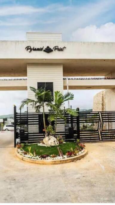 Villa La Rosa With Spectacular View Of Ocho Rios Eksteriør bilde