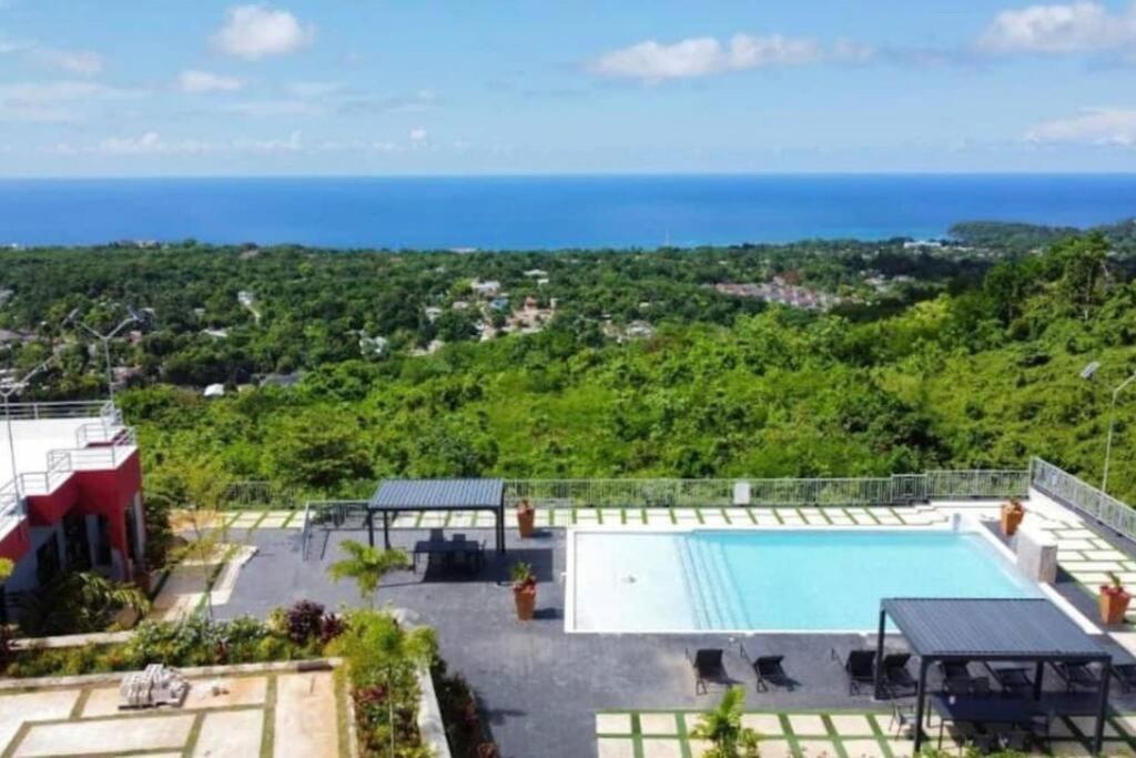 Villa La Rosa With Spectacular View Of Ocho Rios Eksteriør bilde